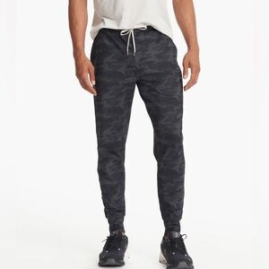 Vuori Sunday Performance Jogger Men's Athletic Joggers Size Small Black Camo